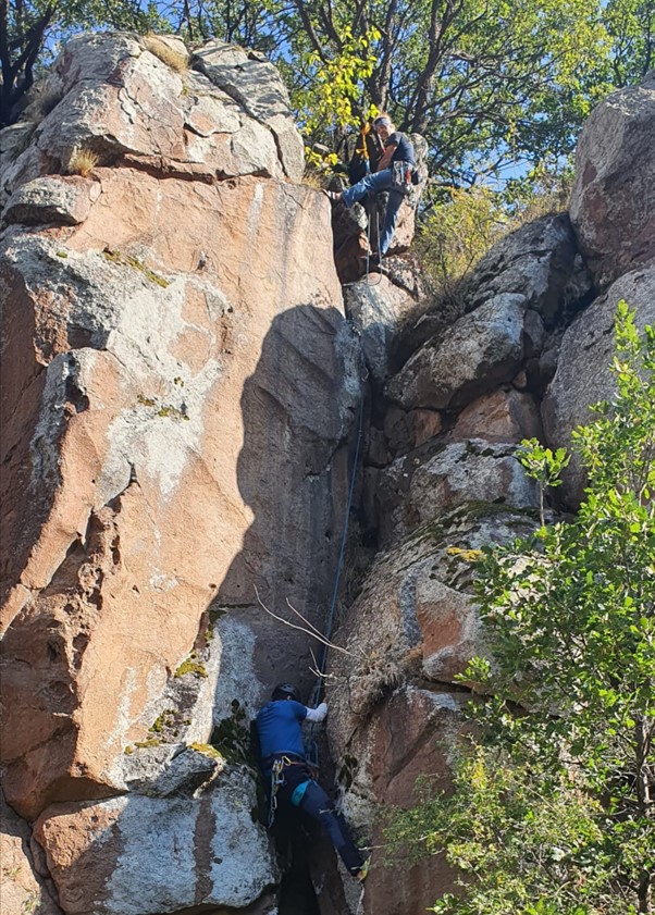 Arada atıştıran yağmur damlaları ve Muhammed the Rainboy