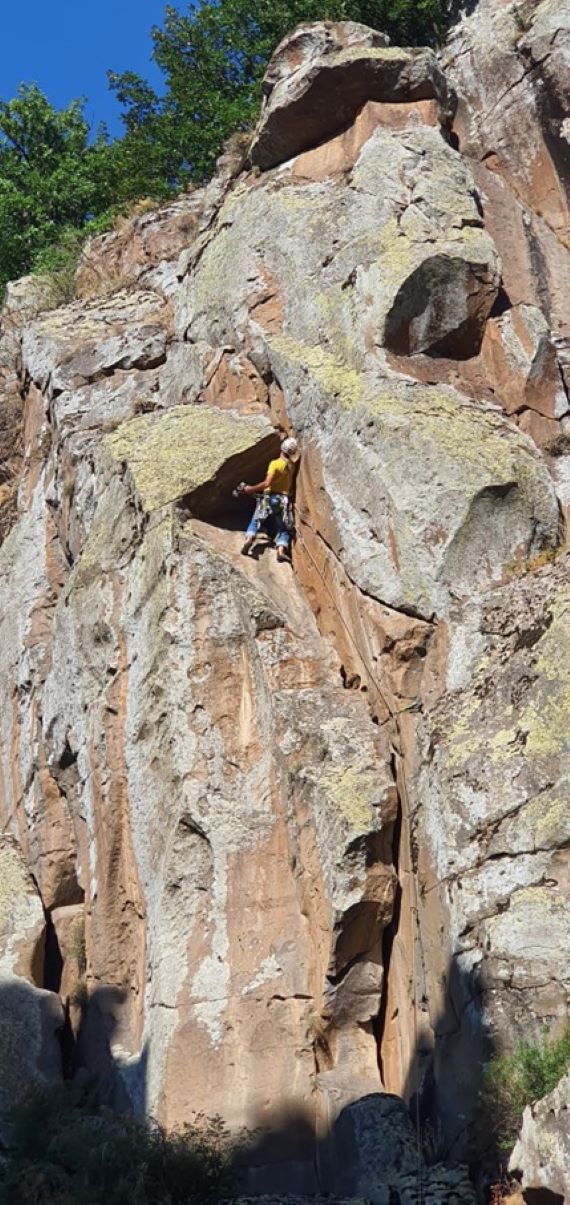 Testosterone Poisoning minik balkonda D Vitamini sentezlerken