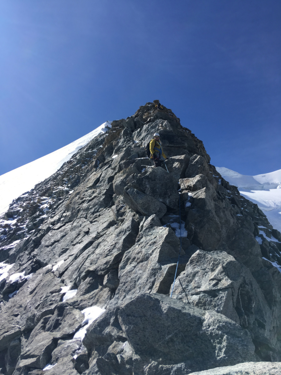 Niko rota üzerinde running belay yaptığımız kolay etaplardan birisinde.
