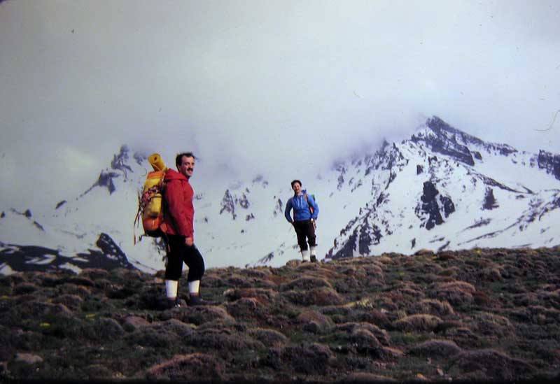Aynı rotaya 4 yıl sonra geldiğimizde bu sefer çok daha iyi donanımlıydık. Kuzeyden girip fırtınada kamp aşırıp oteller bölgesine inmeyi başardık.