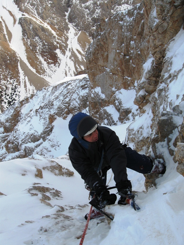 İbrahim Akçay tırmanıyor