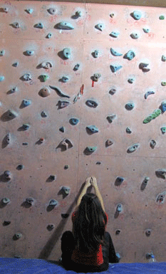 Sola doğru farklı bir hamleyle biten