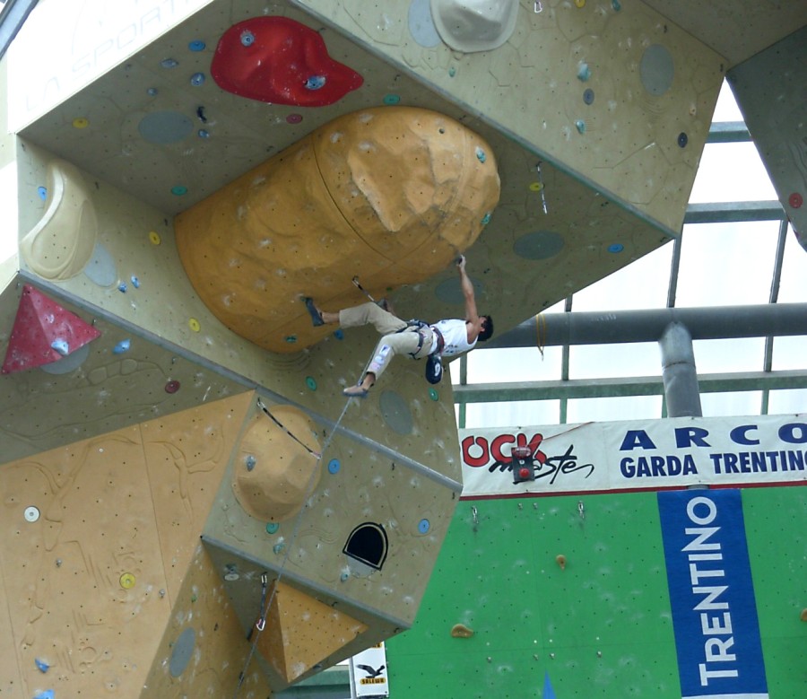 Ramon Julien Puigblanque Rock Master 2006'da yarışırken