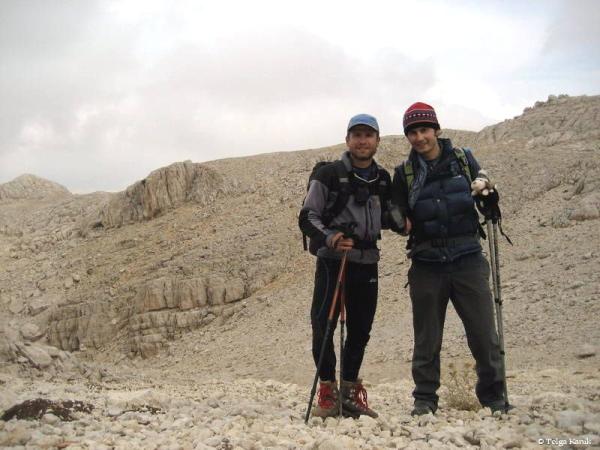 Akseki 37N 32E 2600 metre yüksekliğiyle Türkiye’nin keşfedilmiş en yüksek kesişim noktası.  Tolga Kanık – Derya Duman